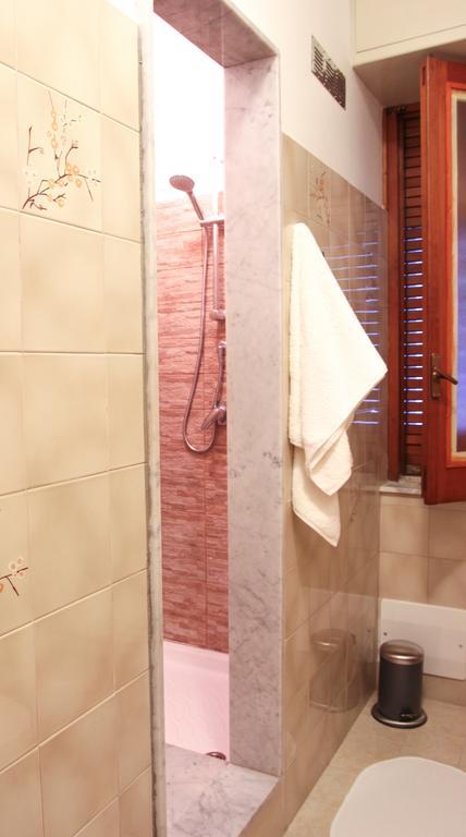 B&B Fiori Di Lava Nicolosi Pokoj fotografie